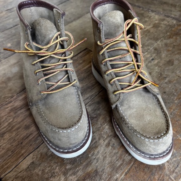 CLASSIC MOC® Women's Short Boot in Olive Mohave Leather - Picture 9 of 9